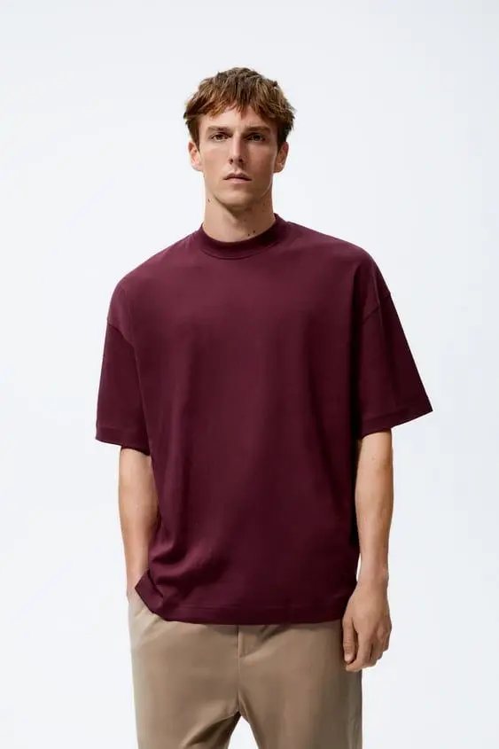 OVERSIZED T-SHIRT