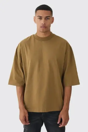 OVERSIZED T-SHIRT