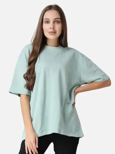 OVERSIZED T-SHIRT